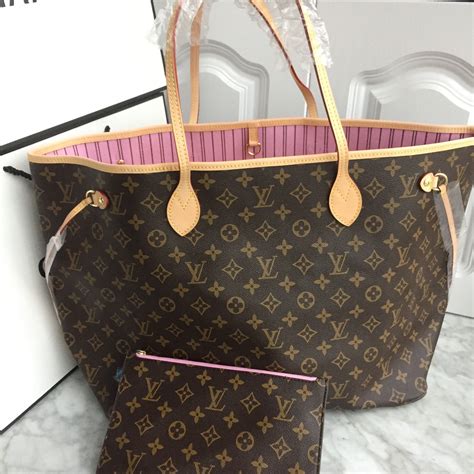 louis vuitton shopping bag.